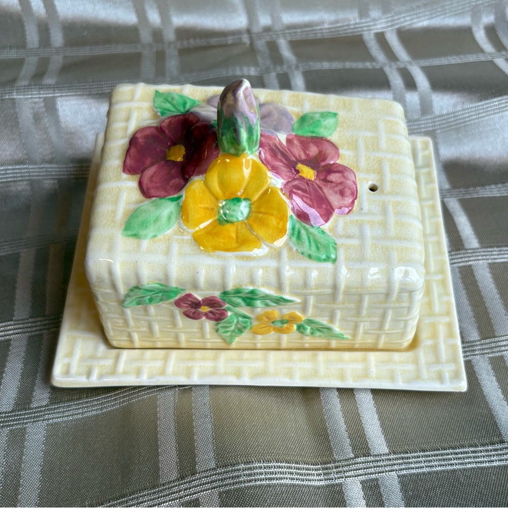 Vintage Wade Heath Floral Ceramic Butter Dish